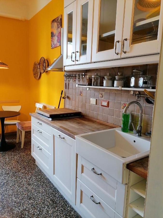 La Volpe Gialla Savona Exterior foto